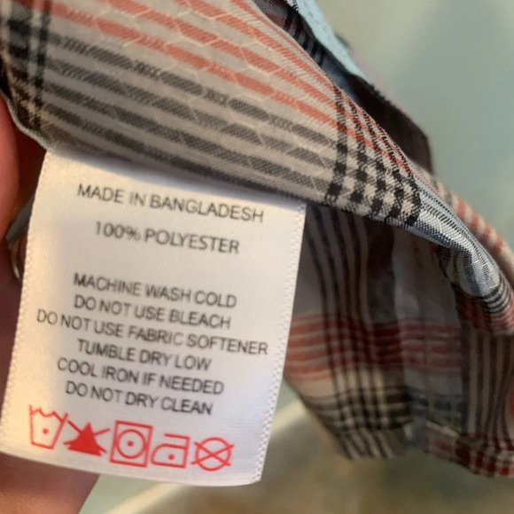 Telluride Short Sleeve Button Down Gray and Red Plaid Shirt Men’s Medium - Picture 5 of 5